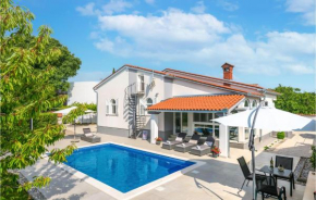 Gorgeous Home In Vodnjan